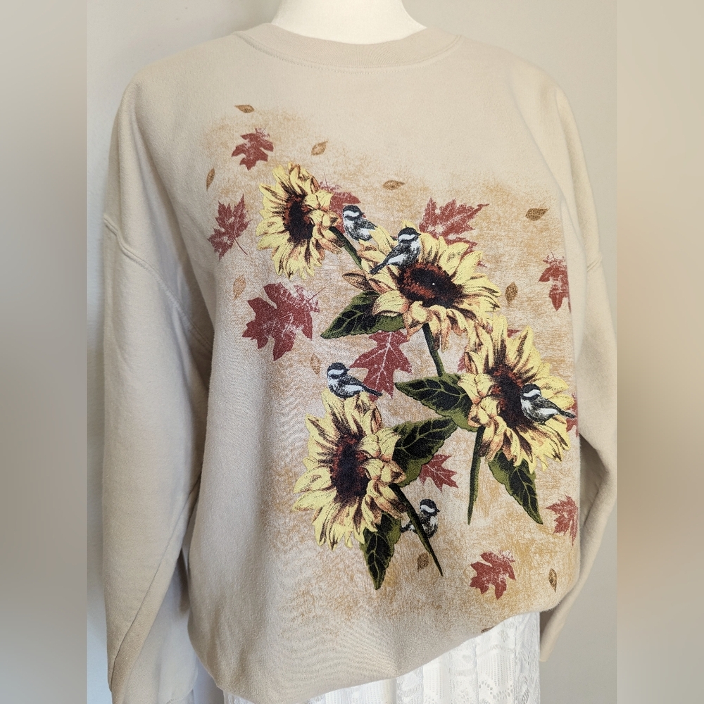 Vintage Sunflower & Birds Cottage Sweatshirt sz L